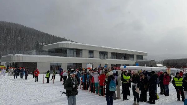 Evraz Steel Building строит современный горнолыжный комплекс в Кузбассе