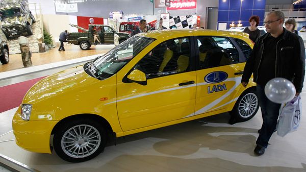 Автомобиль Lada Kalina Sport на Московском автосалоне 