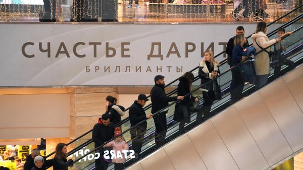 Предновогодняя торговля в Москве