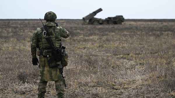 Военнослужащий