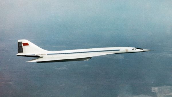 Самолет ТУ-144