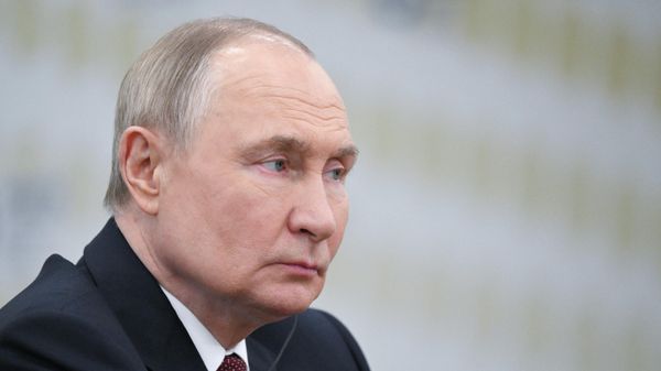 Пленарное заседание ПМЭФ с участием Путина. Прямая трансляция