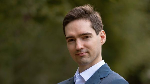 Денис Иконников, старший аналитик СберИнвестиций на рынке акций