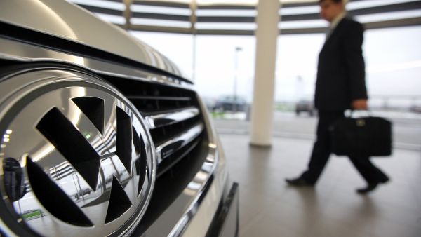 Автомобиль Volkswagen Автомобиль Volkswagen