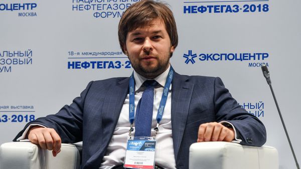 Заместитель министра энергетики РФ Павел Сорокин на первой пленарной сессии Национального нефтегазового форума. 15 апреля 2018