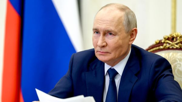 Президент Владимир Путин