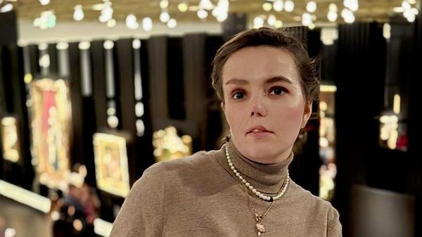 Хамула Нелли