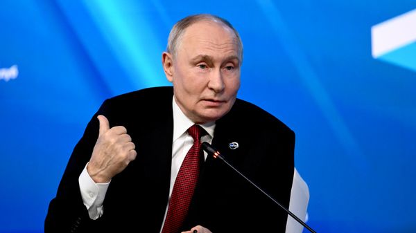 Президент Владимир Путин принял участие в работе дискуссионного клуба Валдай Президент Владимир Путин принял участие в работе дискуссионного клуба Валдай