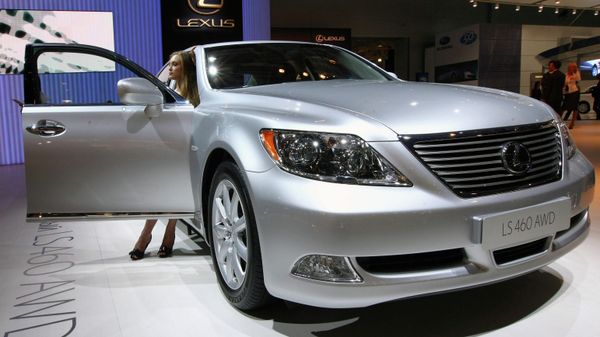 Lexus