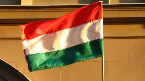 Флаг Венгрии