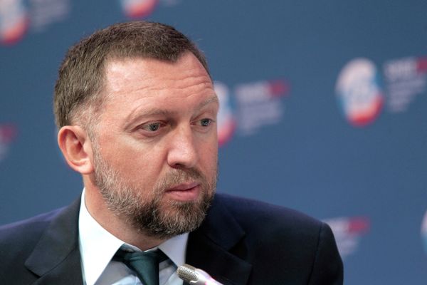 %Олег Дерипаска