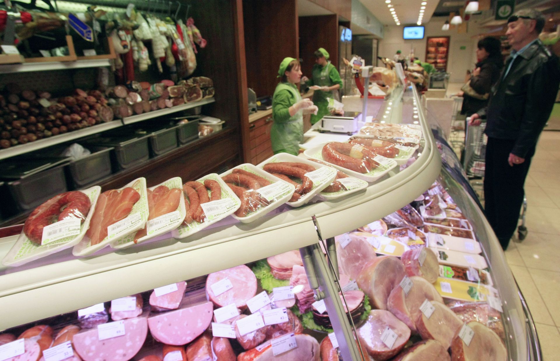 %Отдел мясной продукции в супермаркете. - ПРАЙМ, 1920, 02.12.2022