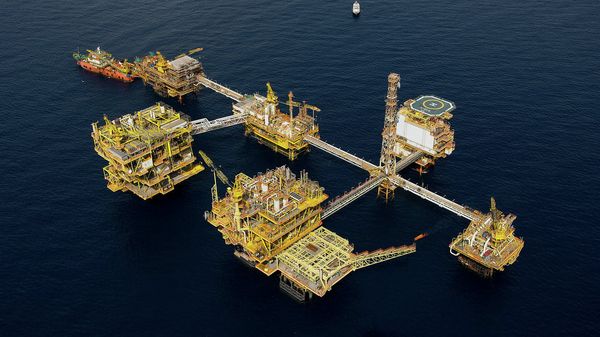 #Нефтяная морская платформа концерна Shell в Малайзии
