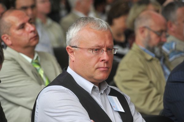 Александр Лебедев