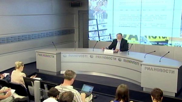 Экс-глава ЦБ РФ Дубинин об инфляции и причине появления деревянных рублей Экс-глава ЦБ РФ Дубинин об инфляции и причине появления деревянных рублей