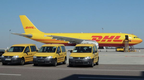 Работа компании DHL