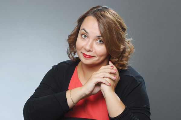 Елена Елина