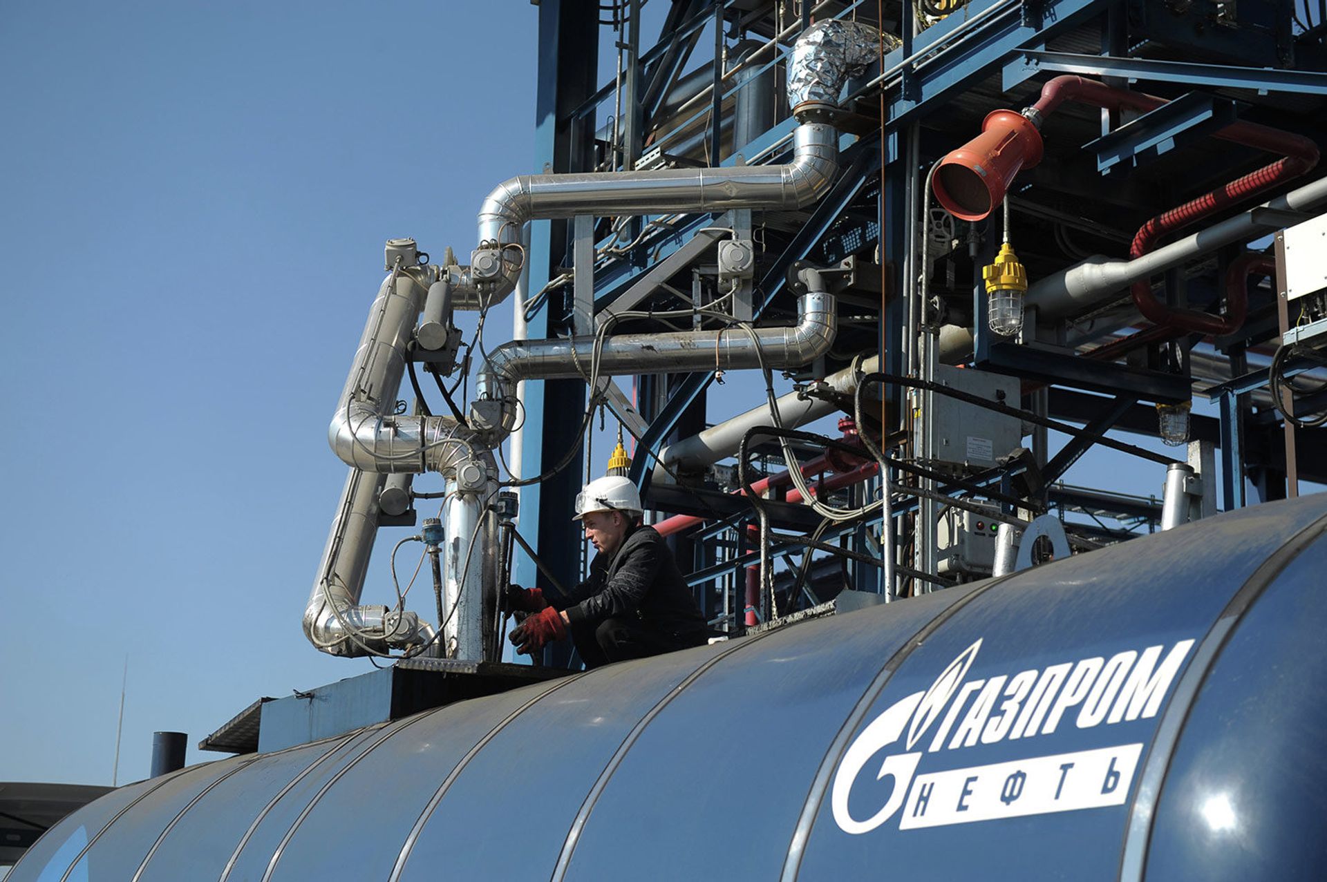 Объекты Московского НПЗ Газпром нефти. Объекты Московского НПЗ Газпром нефти. - ПРАЙМ, 1920, 17.02.2022
