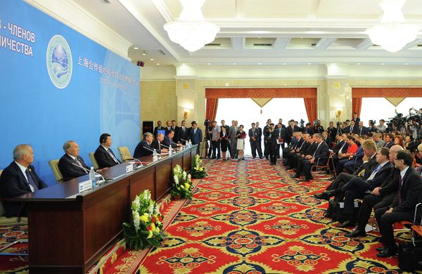 Саммит ШОС в Бишкеке Саммит ШОС в Бишкеке