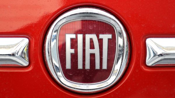 Логотип Fiat Логотип Fiat