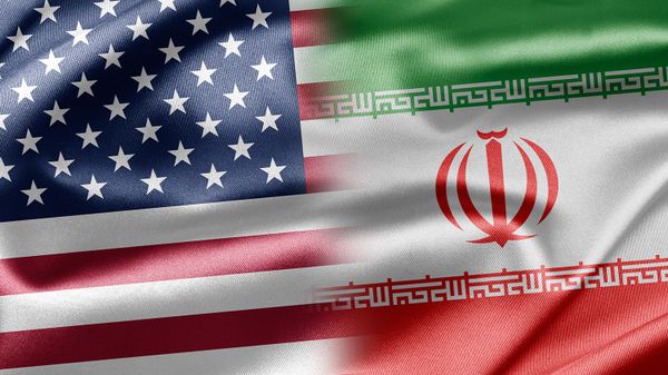  Флаги США и Ирана