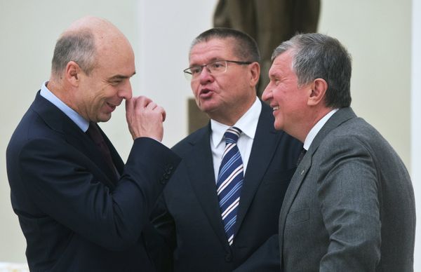 Антон Силуанов, Алексей Улюкаев и Игорь Сечин