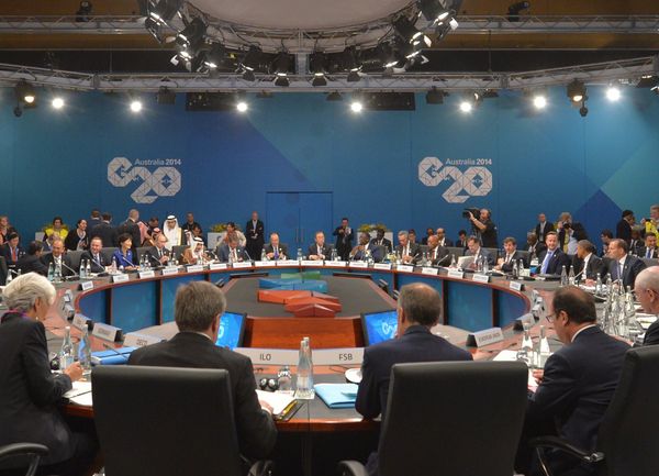 В.Путин принимает участие в саммите Группы двадцати