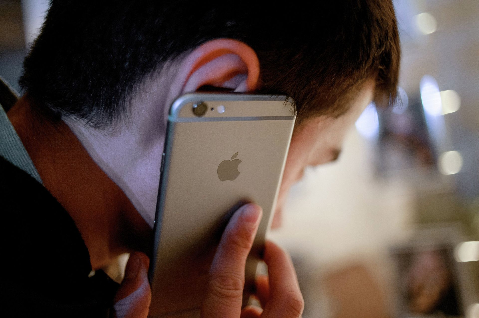 Старт продаж iPhone 6 и iPhone 6 plus в России - ПРАЙМ, 1920, 12.09.2020