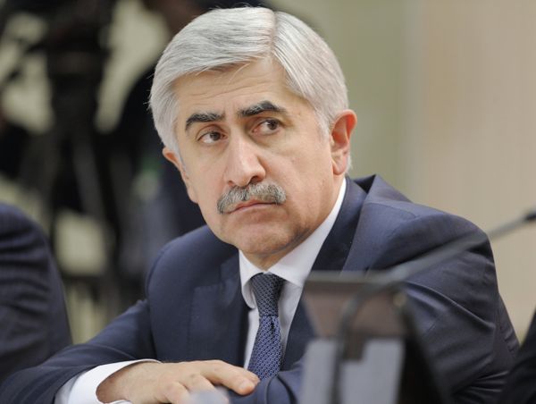 Михаил Погосян