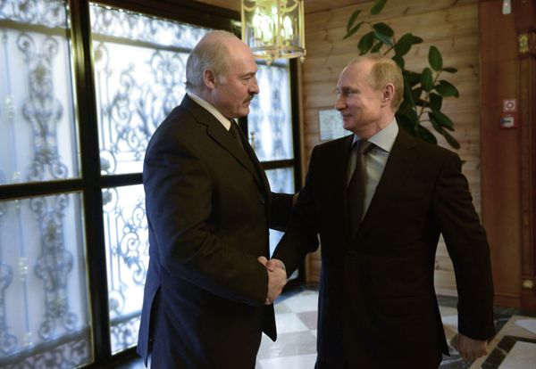 Президент РФ В.Путин встретился с президентом Белоруссии А.Лукашенко