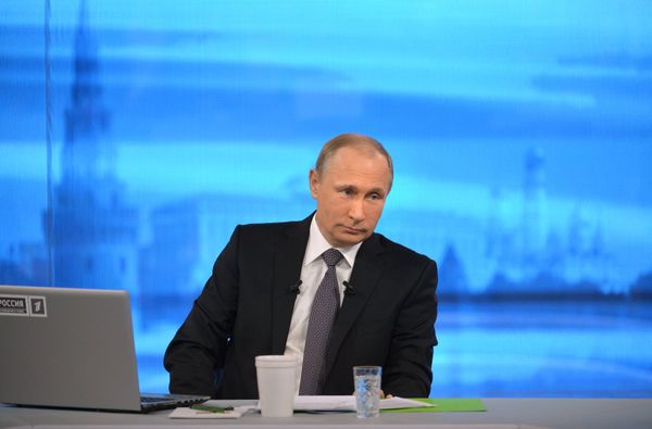 Прямая линия с президентом России Владимиром Путиным