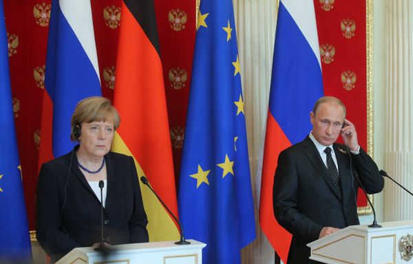 Совместная пресс-конференция президента РФ В.Путина и канцлера Германии А.Меркель