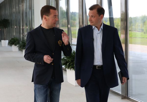 Премьер-министр РФ Д.Медведев дал интервью ведущему программы Вести в субботу С.Брилеву