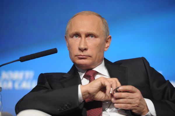 В.Путин принял участие в инвестиционном форуме ВТБ Капитал Россия зовет!