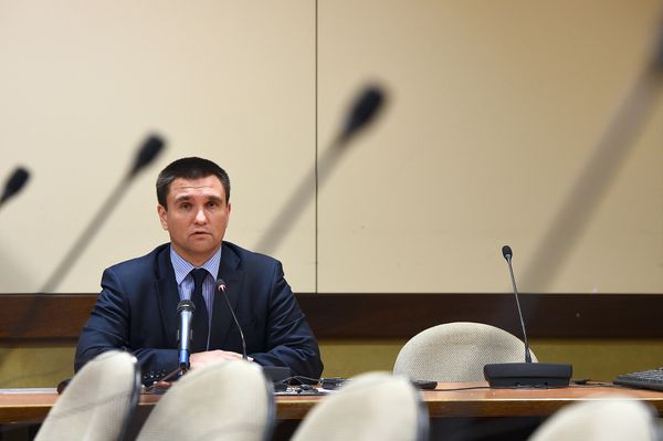 *Глава МИД Украины Павел Климкин