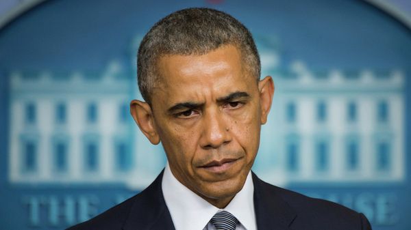 *Президент США Барак Обама во  время выступления в Белом доме, Вашингтон