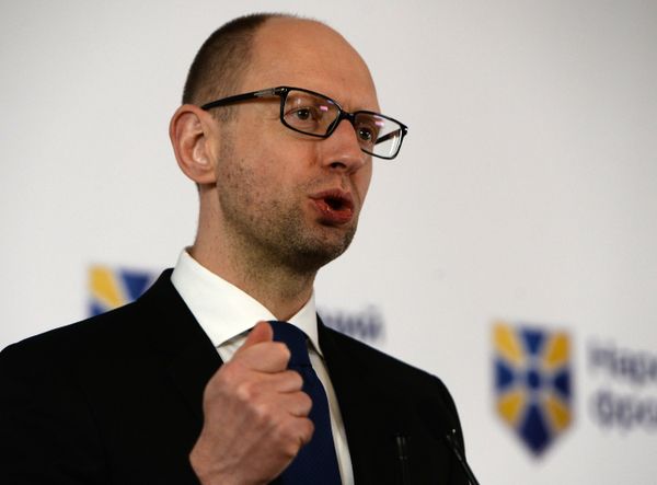 *Премьер-министр Украины Арсений Яценюк *Премьер-министр Украины Арсений Яценюк