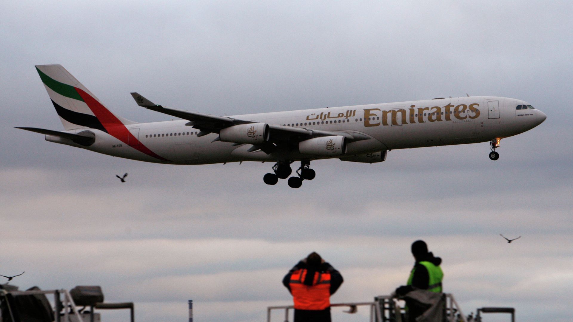 Самолет авиакомпании Emirates - ПРАЙМ, 1920, 10.06.2026