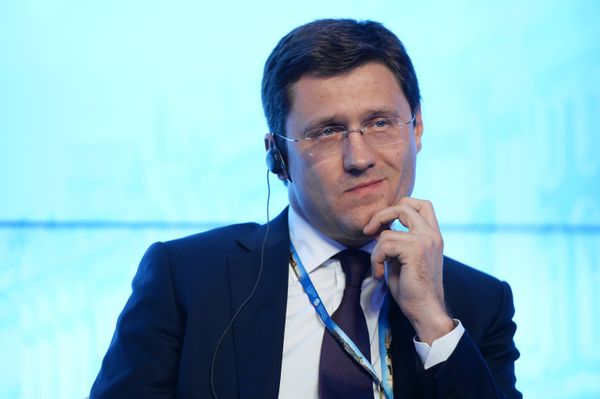 Теледебаты Bloomberg Новые реалии нефтегазовой отрасли в рамках ПМЭФ 2015 Теледебаты Bloomberg Новые реалии нефтегазовой отрасли в рамках ПМЭФ 2015