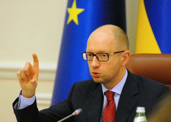 *Премьер-министр Украины Арсений Яценюк
