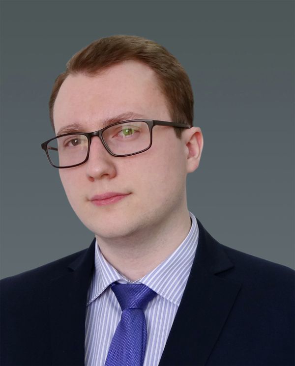 Максим Ханин