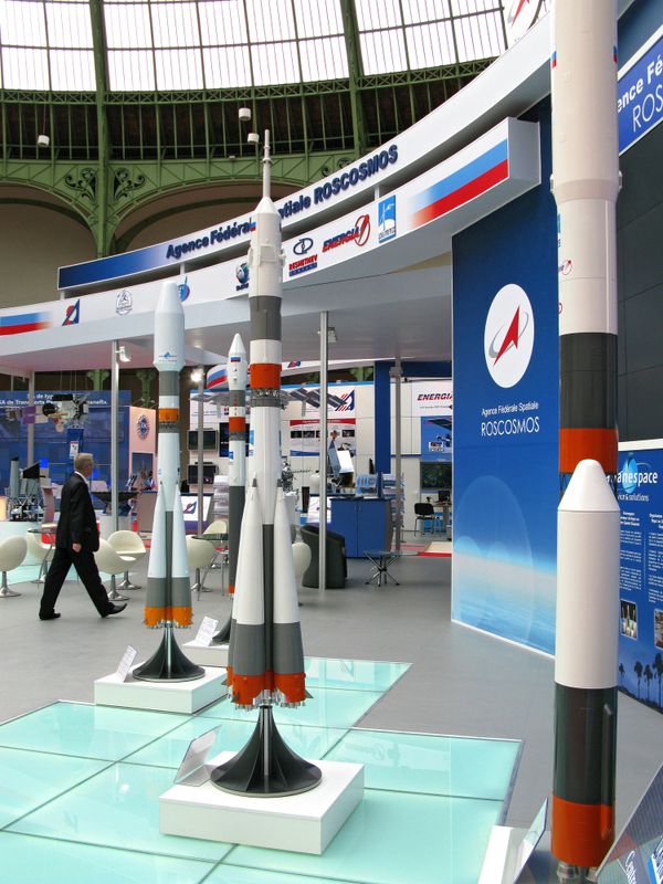 Стенд Роскосмоса