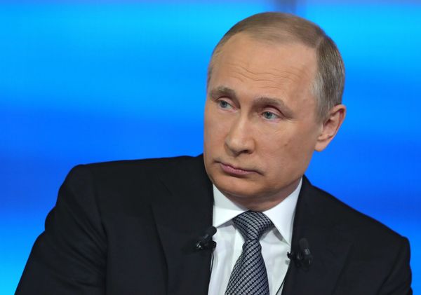 Прямая линия с Владимиром Путиным