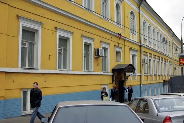  Здание Басманного суда на Каланчевской улице