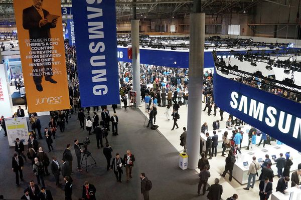 #Выставка Mobile World Congress в Барселоне