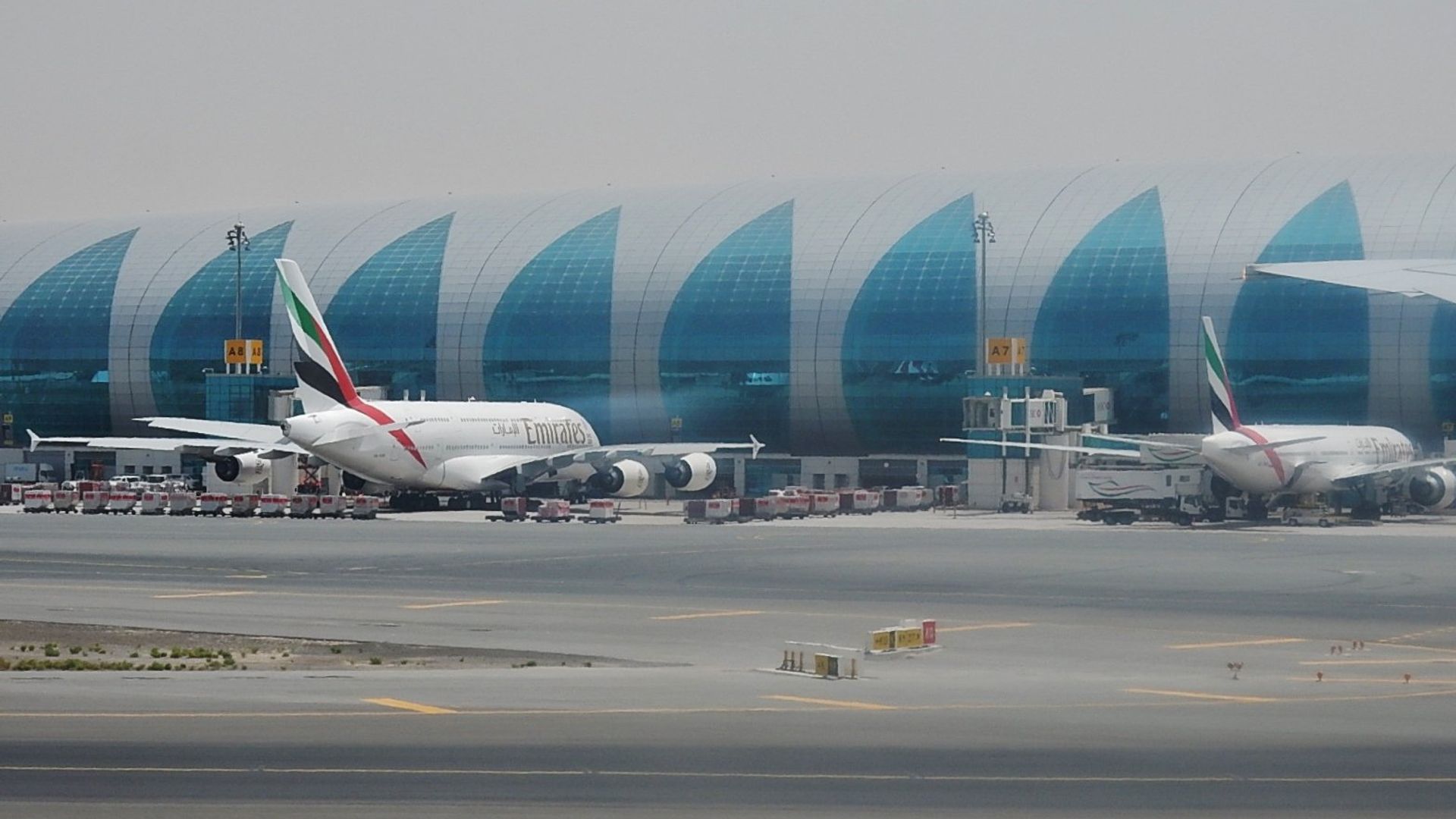 Самолеты авиакомпании Emirates в аэропорту Дубая - ПРАЙМ, 1920, 02.03.2026
