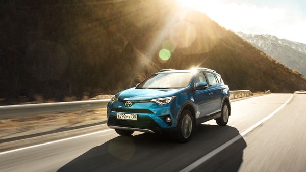  Toyota RAV4