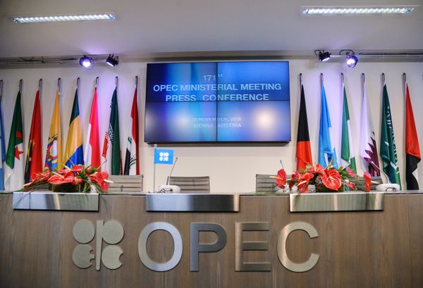 #Перед началом официальной встречи Организации стран-экспортеров нефти в Вене