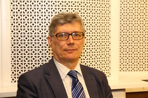 #Василий Якимкин, доцент кафедры фондовых рынков и финансового инжиниринга факультета финансов и банковского дела (ФФБД) РАНХиГС