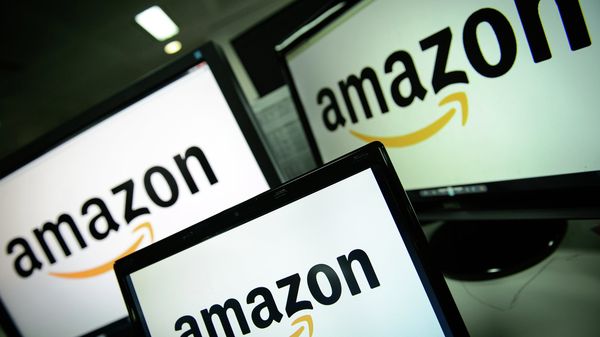 %Amazon